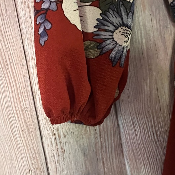 Scobe Floral Dress - Picture 8 of 8